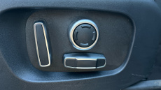 Land Rover Discovery Sport 1.5 P300e R-Dynamic SE 5dr Auto [5 Seat] Station Wagon